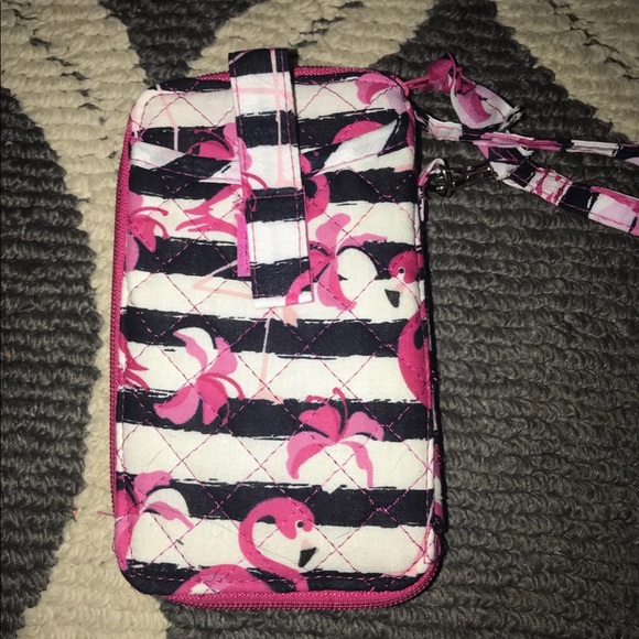 Wristlet with cell phone pocket - Picture 2 of 3